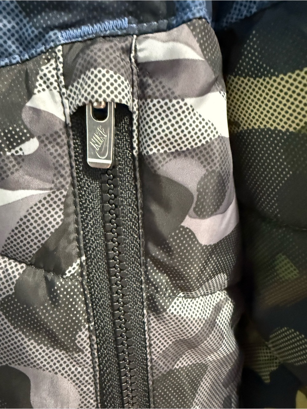 3-4T Nike Kids Camo Colorblock Puffer Jacket - Picture 3 of 9